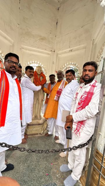 श्रद्धांजलि एवं माल्यार्पण — इं. दिनेश सिंह, बैरिया, बलिया