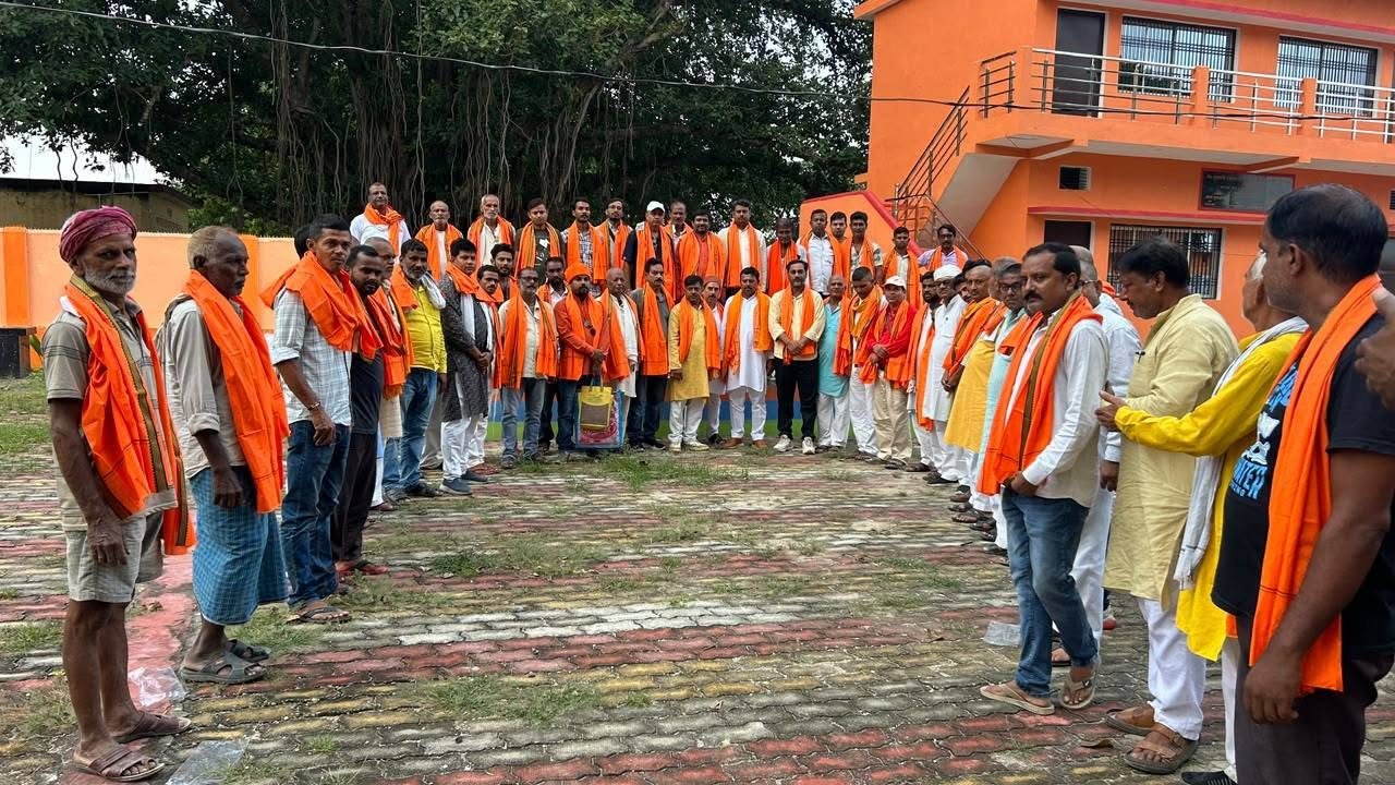कार्यकर्ता ही संगठन की शक्ति — इं. दिनेश सिंह, बैरिया, बलिया